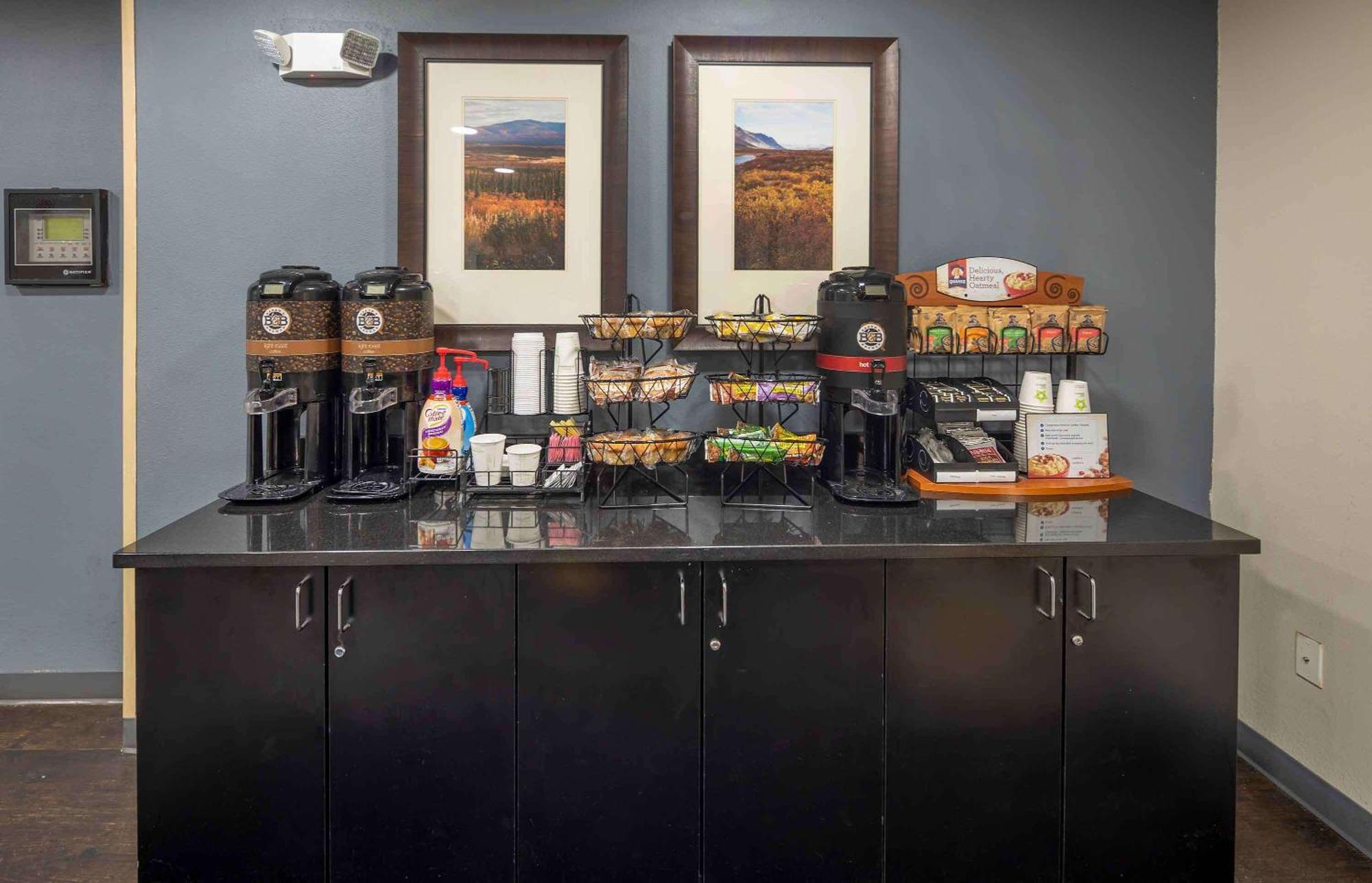 Extended Stay America Suites - Anchorage - Midtown Exteriör bild