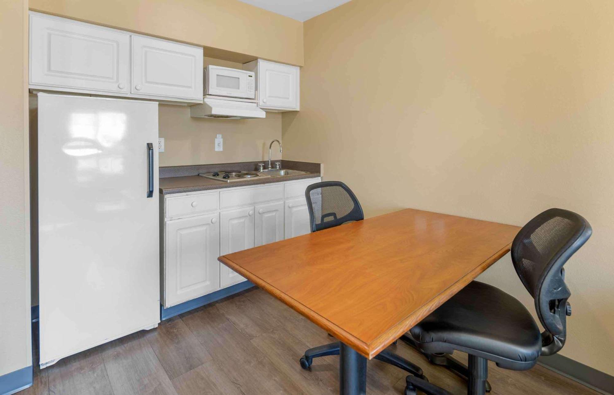 Extended Stay America Suites - Anchorage - Midtown Exteriör bild